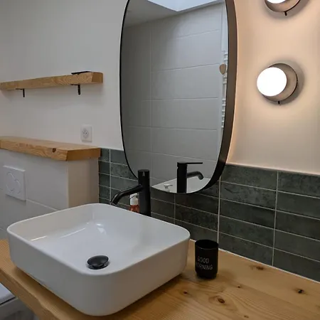 Agreable Dependance !