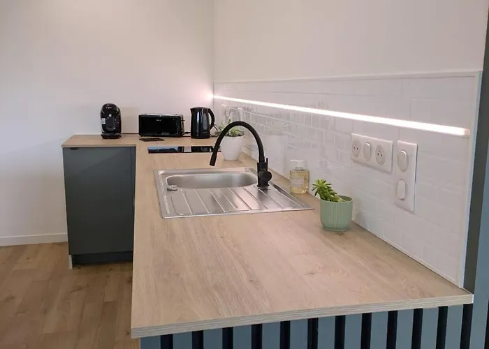 Agreable Dependance ! Le Bignon